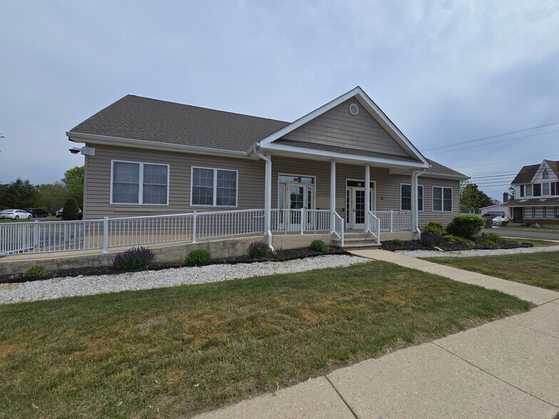 903-905 Lakeview Ave, Milford, DE à louer - Photo du bâtiment - Image 2 de 2