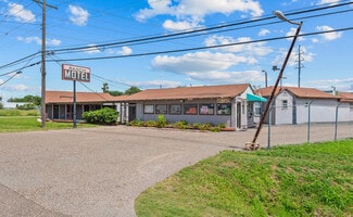 Plus de détails pour 4206 Leopard St, Corpus Christi, TX - Services hôteliers à vendre