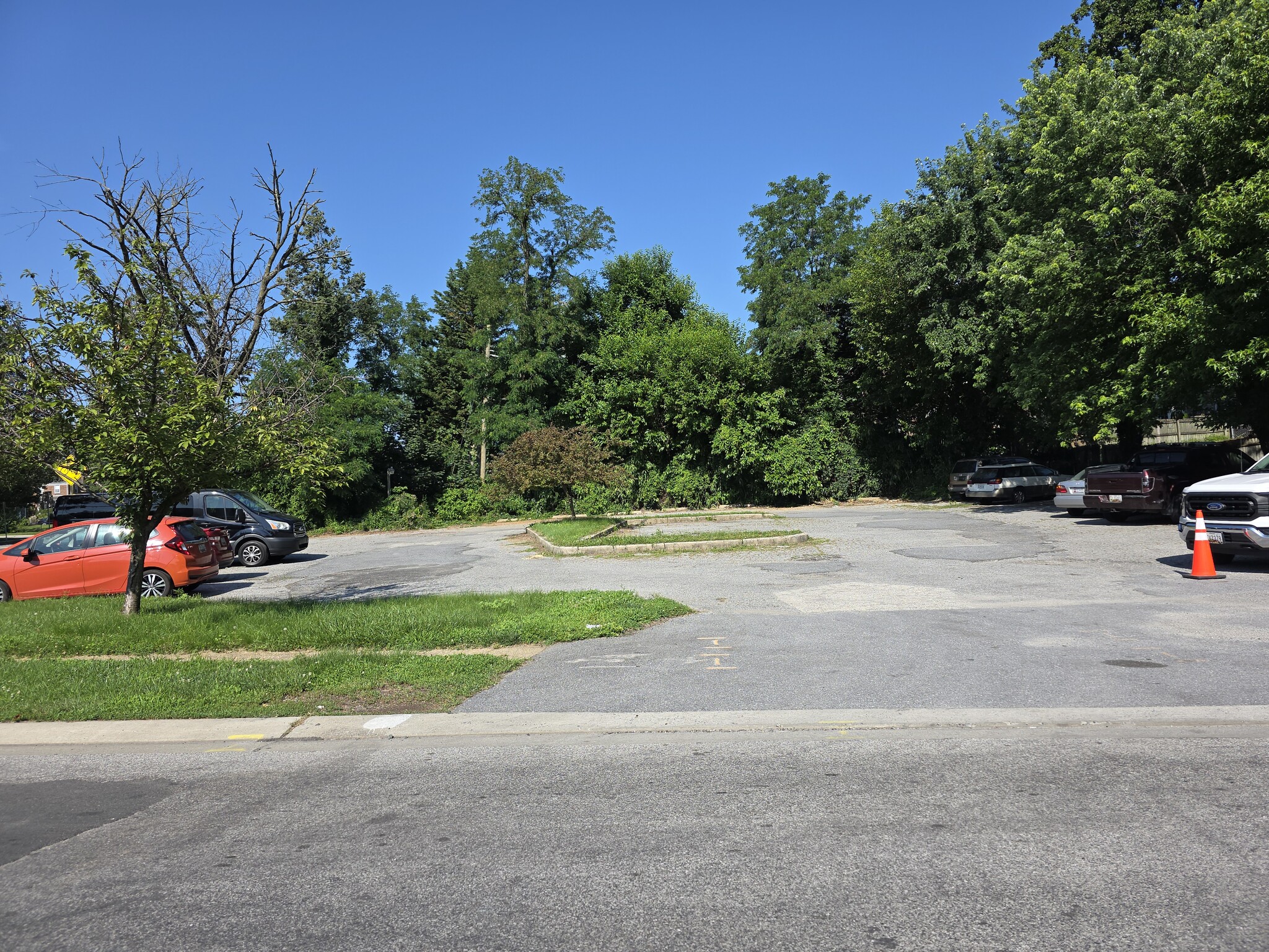 6508 Frederick Rd, Catonsville, MD for sale Primary Photo- Image 1 of 2