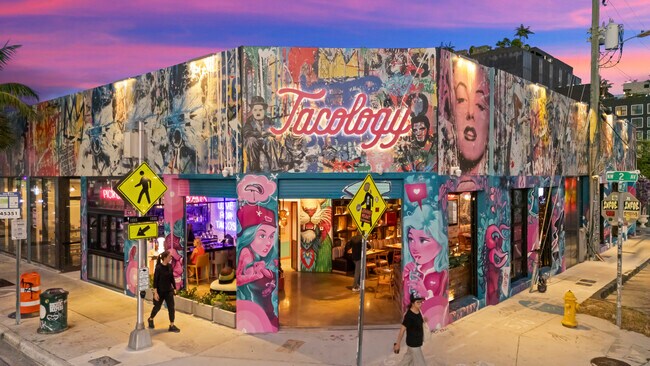 Plus de détails pour 2701 NW 2nd Ave, Miami, FL - Commerce de détail à louer