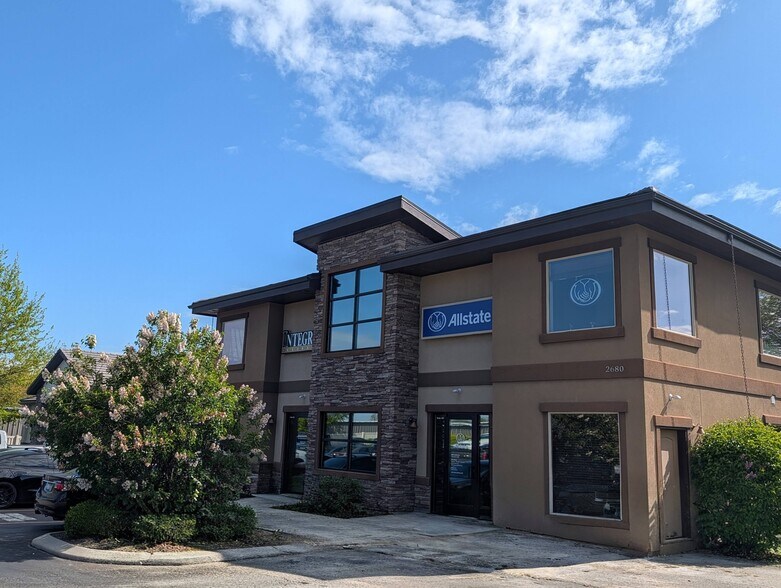 2680 S Eagle Rd, Meridian, ID à louer - Photo du bâtiment - Image 3 de 27