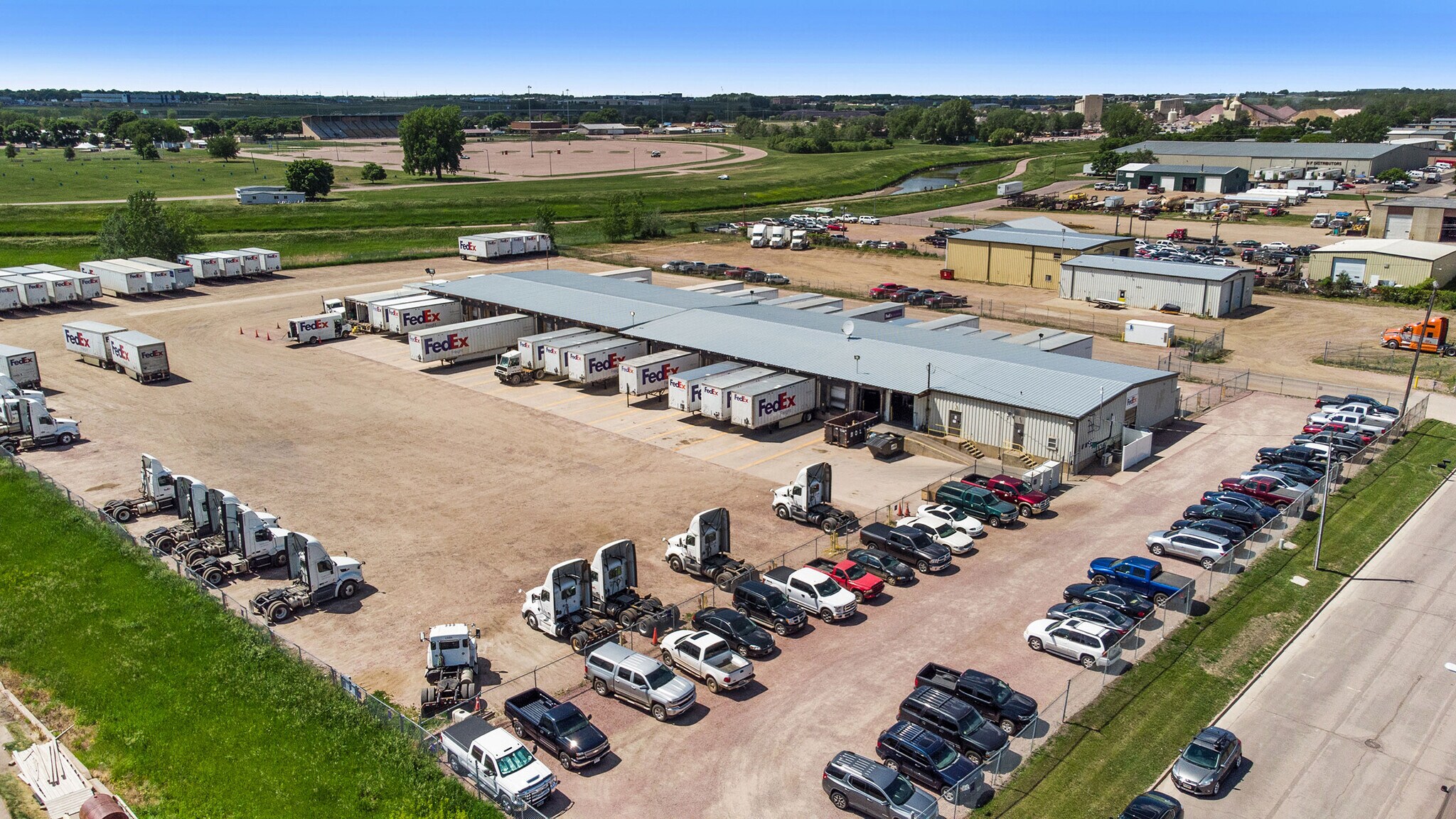 2901 W 7th St, Sioux Falls, SD à vendre Photo principale- Image 1 de 1