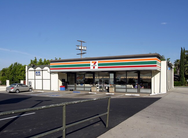 Plus de détails pour 11348 Sunburst St, Lake View Terrace, CA - Commerce de détail à louer