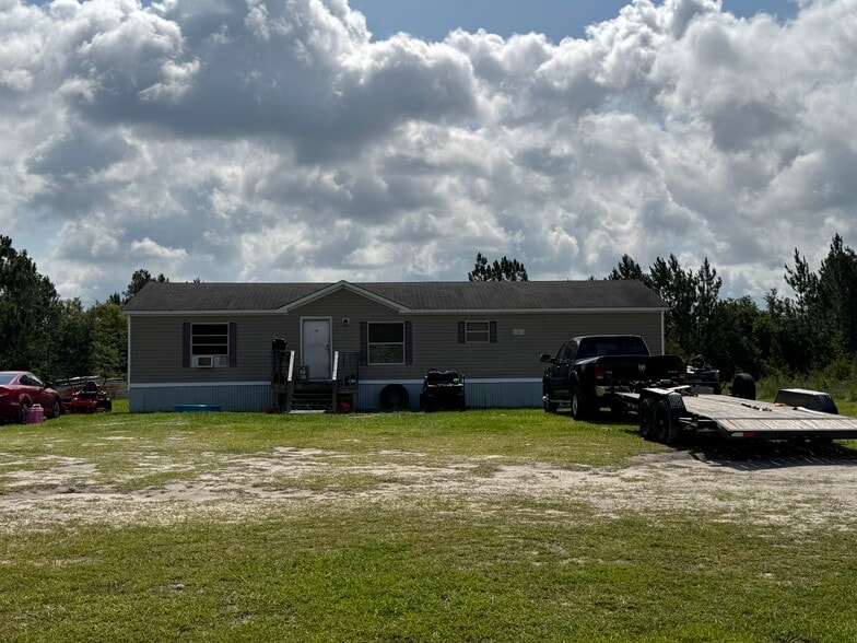 1940 Danielle Dr, Waycross, GA à vendre - Photo du bâtiment - Image 2 de 15