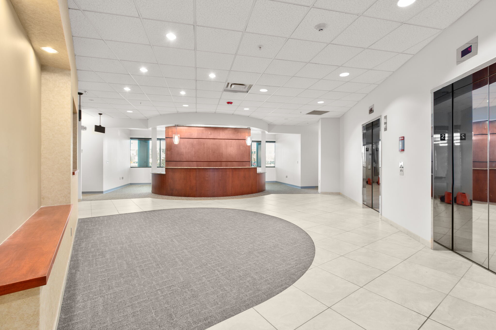 10304 Spotsylvania Ave, Fredericksburg, VA for lease Interior Photo- Image 1 of 7