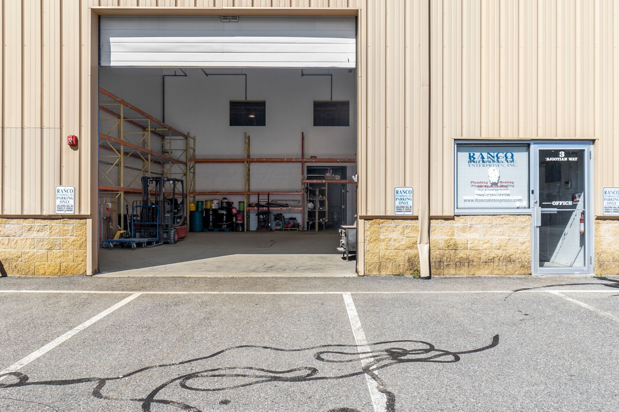 3 Ajootian Way, Middleton, MA à vendre Photo du bâtiment- Image 1 de 28