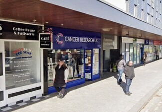 Plus de détails pour Cancer Research, 8 High Street, Fort William, Fort William - Commerce de détail à vendre