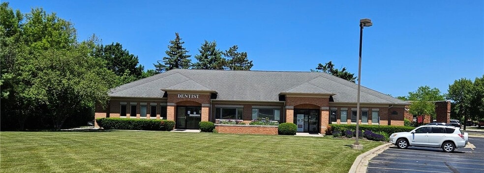 3930 Washington St, Gurnee, IL à louer - Photo du bâtiment - Image 1 de 3