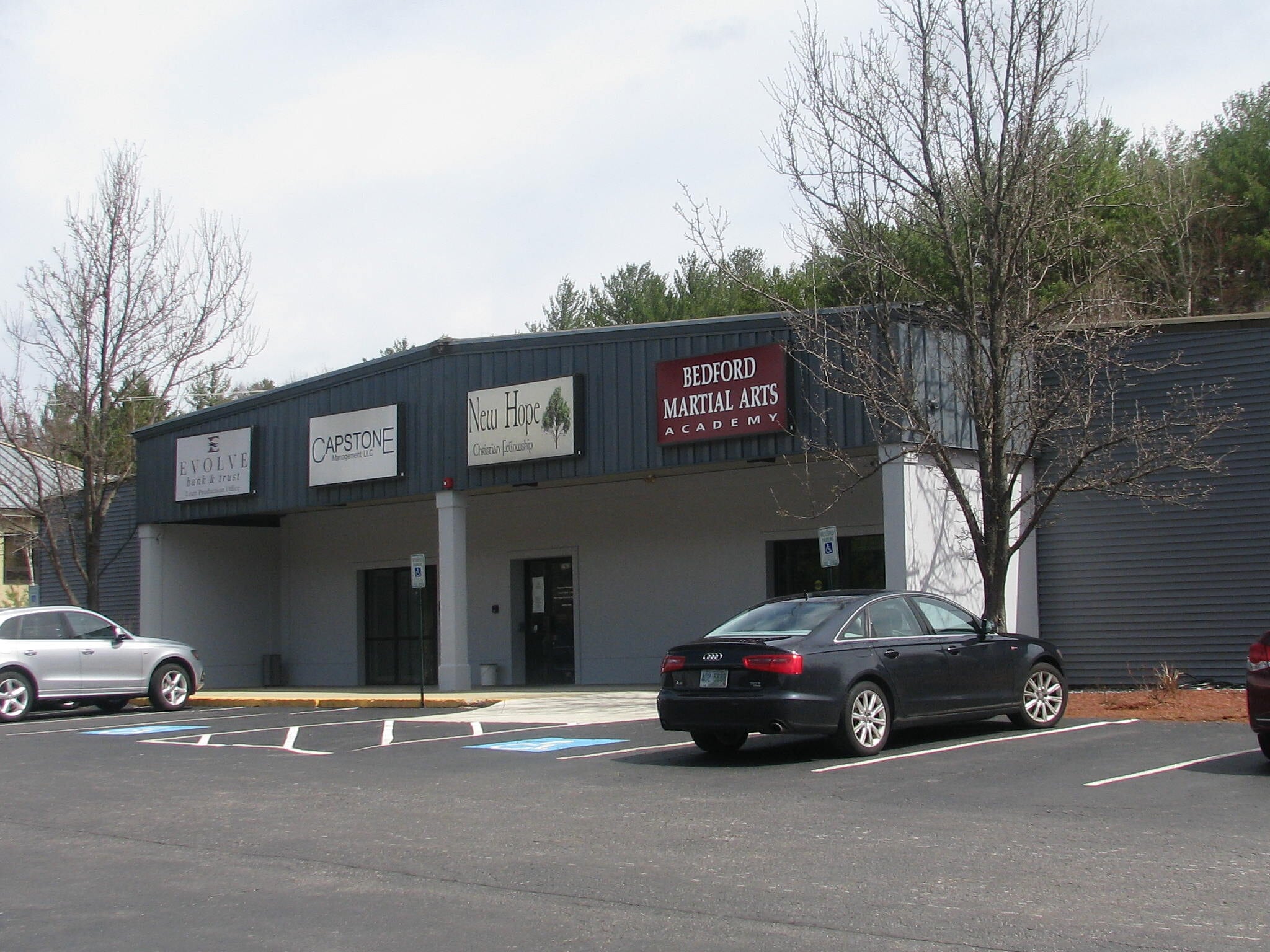 292 Route 101, Bedford, NH for lease Interior Photo- Image 1 of 9