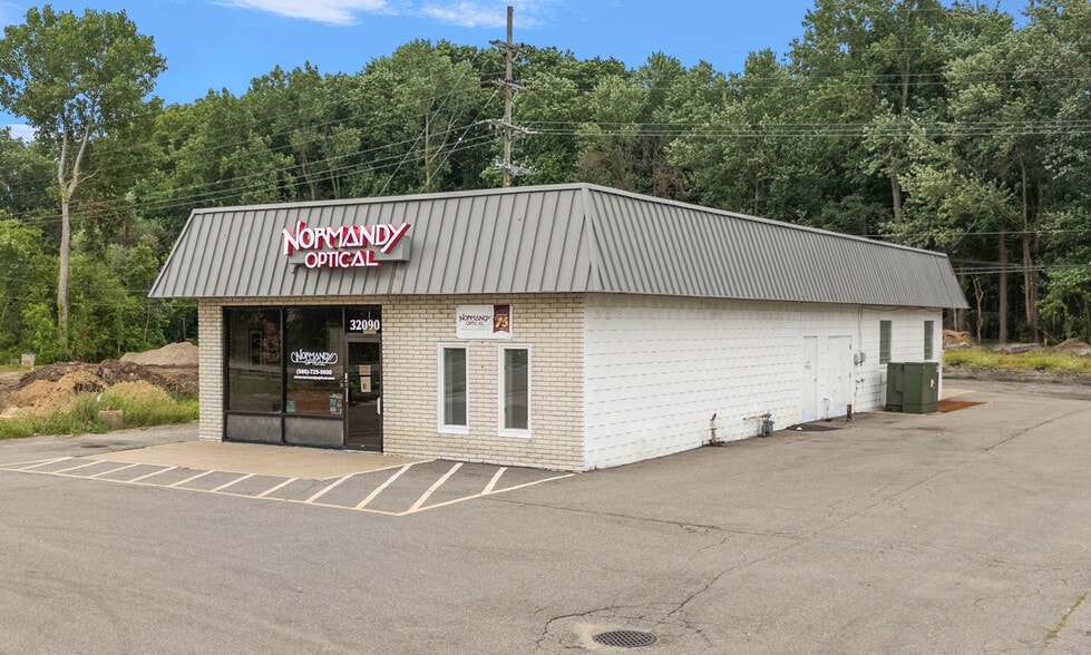 32090 23 Mile Rd, Chesterfield, MI for sale - Building Photo - Image 2 of 3