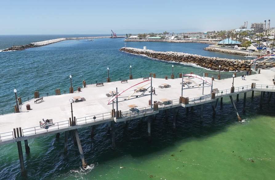 Redondo Beach Pier Pad 2, Redondo Beach, CA à louer - Photo du bâtiment - Image 2 de 4