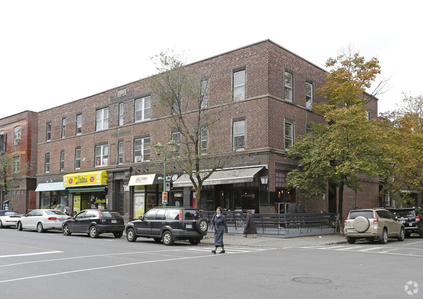 1051-1061 Bernard Ave, Outremont, QC for sale - Building Photo - Image 2 of 2
