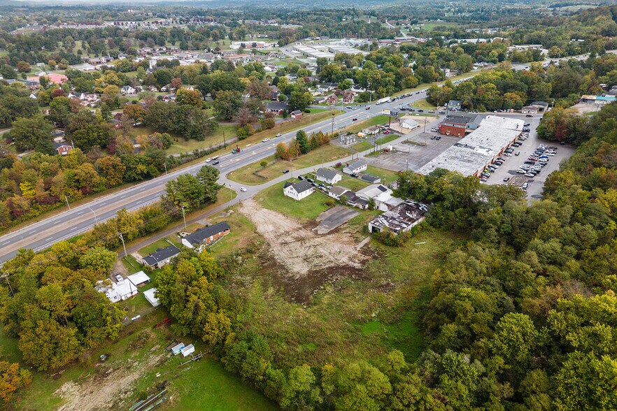 110 Tandy Ave, Somerset, KY à vendre - Photo du bâtiment - Image 3 de 13