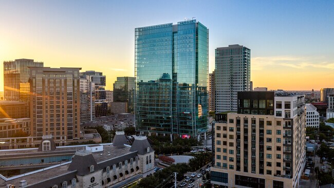 More details for 2323 Cedar Springs Rd, Dallas, TX - Office for Lease