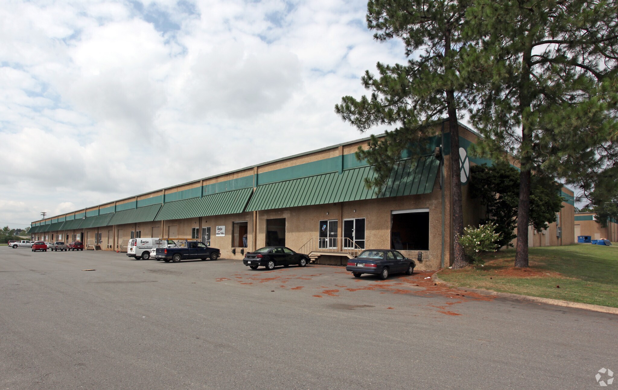 1313 N Hills Blvd, North Little Rock, AR for sale Primary Photo- Image 1 of 3