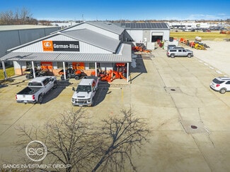 More details for 1716 E Hamilton Rd, Bloomington, IL - Retail for Sale