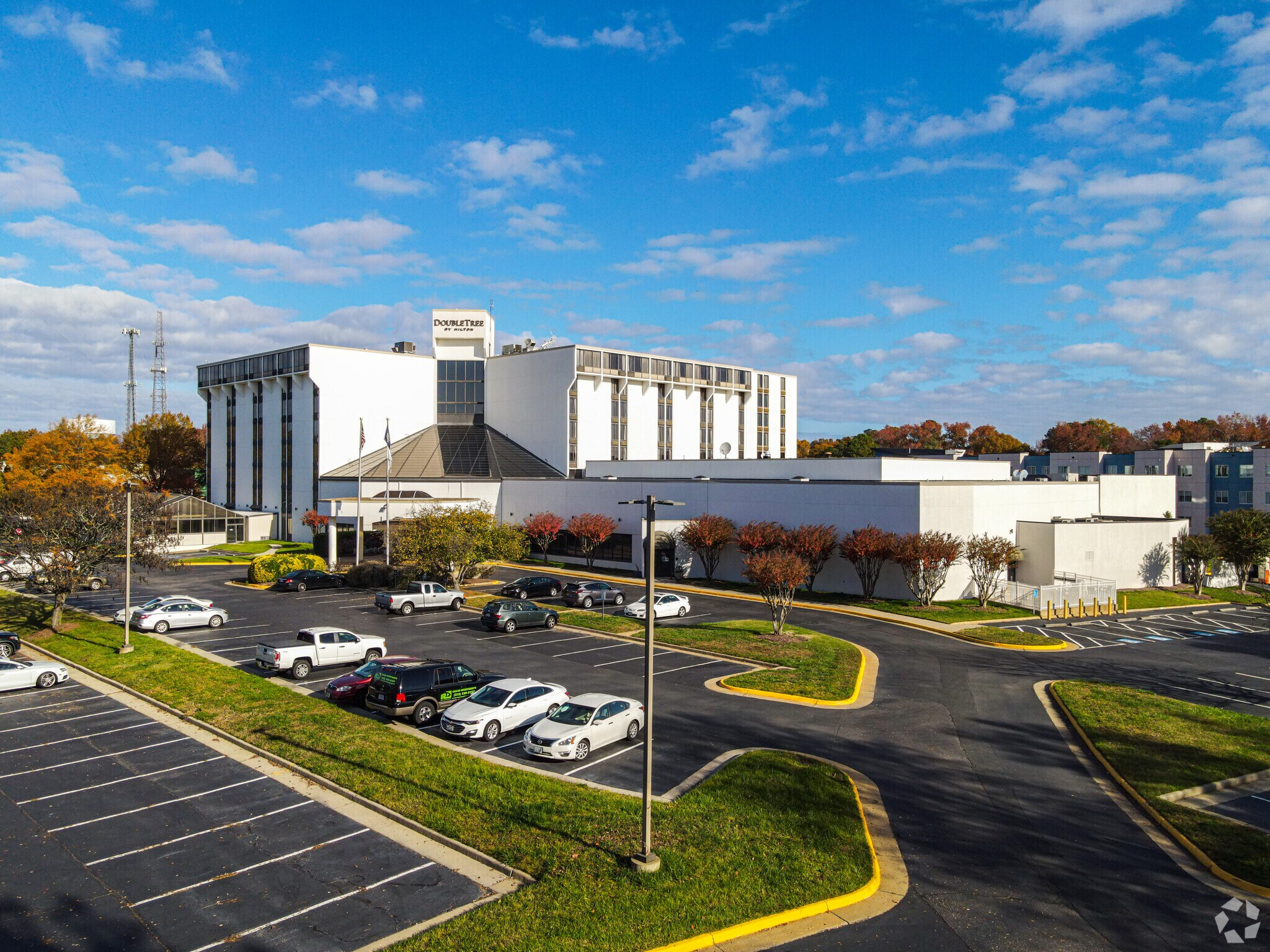 1021 Koger Center Blvd, Bon Air, VA for lease Primary Photo- Image 1 of 10