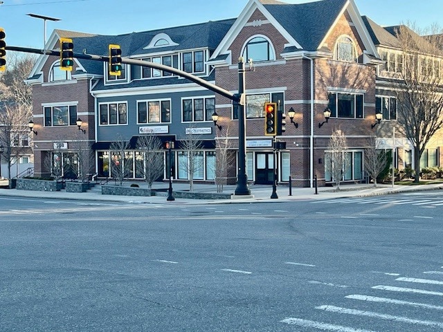 331 Lafayette St, Salem, MA for lease Interior Photo- Image 1 of 29