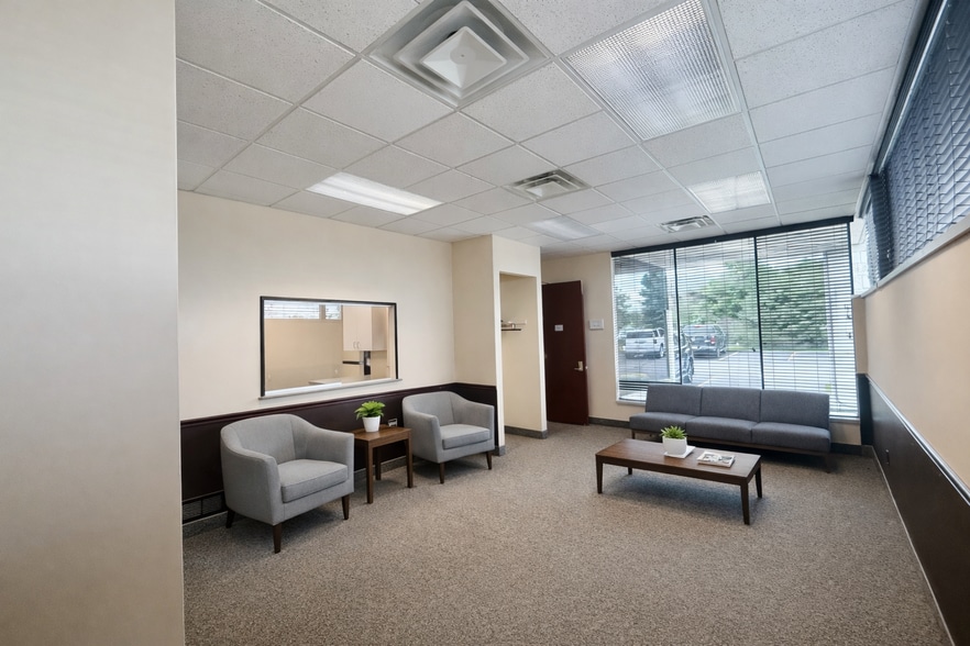 33497 23 Mile Rd, Chesterfield Township, MI for lease - Building Photo - Image 3 of 27