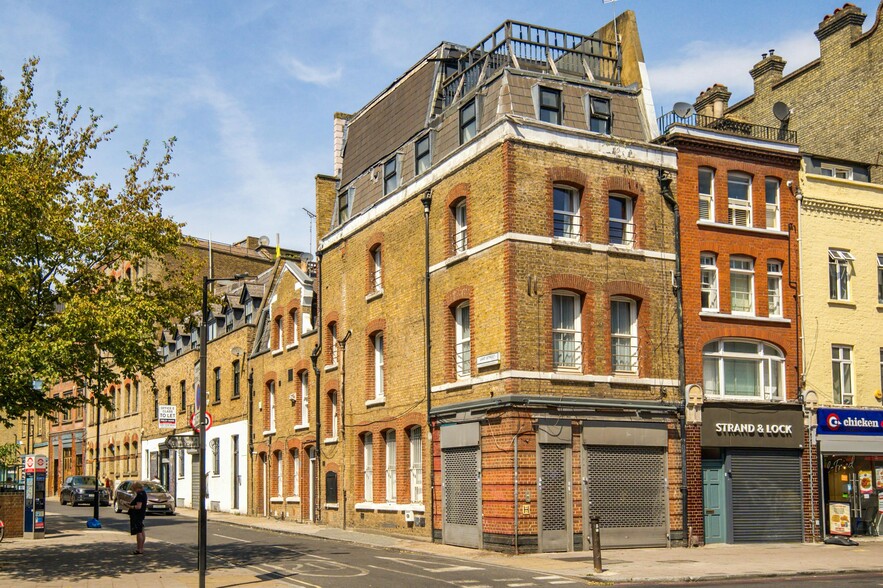 230 Borough High St, London for sale - Building Photo - Image 1 of 6