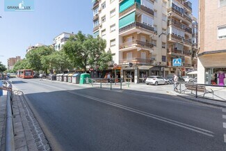 Plus de détails pour Commerce de détail à vendre