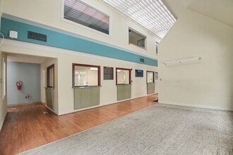 3310 Fall Hill Ave, Fredericksburg, VA for lease Interior Photo- Image 2 of 11