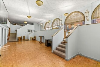 143 SW 2nd St, Corvallis, OR for lease Interior Photo- Image 2 of 5