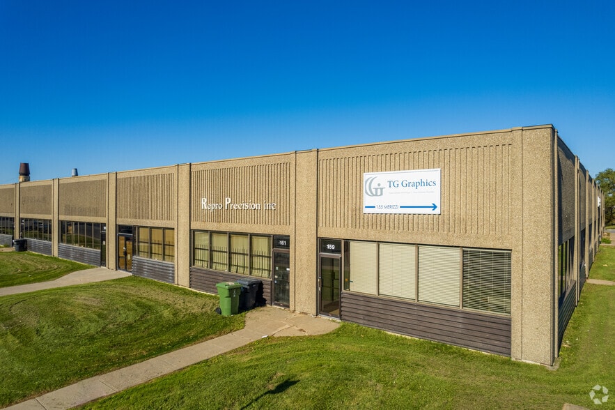 151-191 Rue Mérizzi, Saint-Laurent, QC for lease - Building Photo - Image 3 of 5