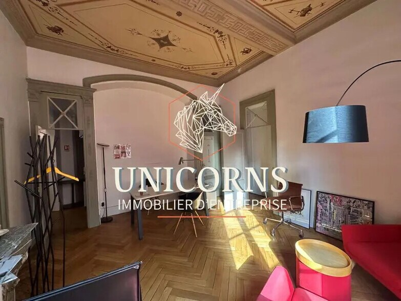 16 Rue Saint Antoine Du T, Toulouse à louer - Photo intérieure - Image 3 de 4