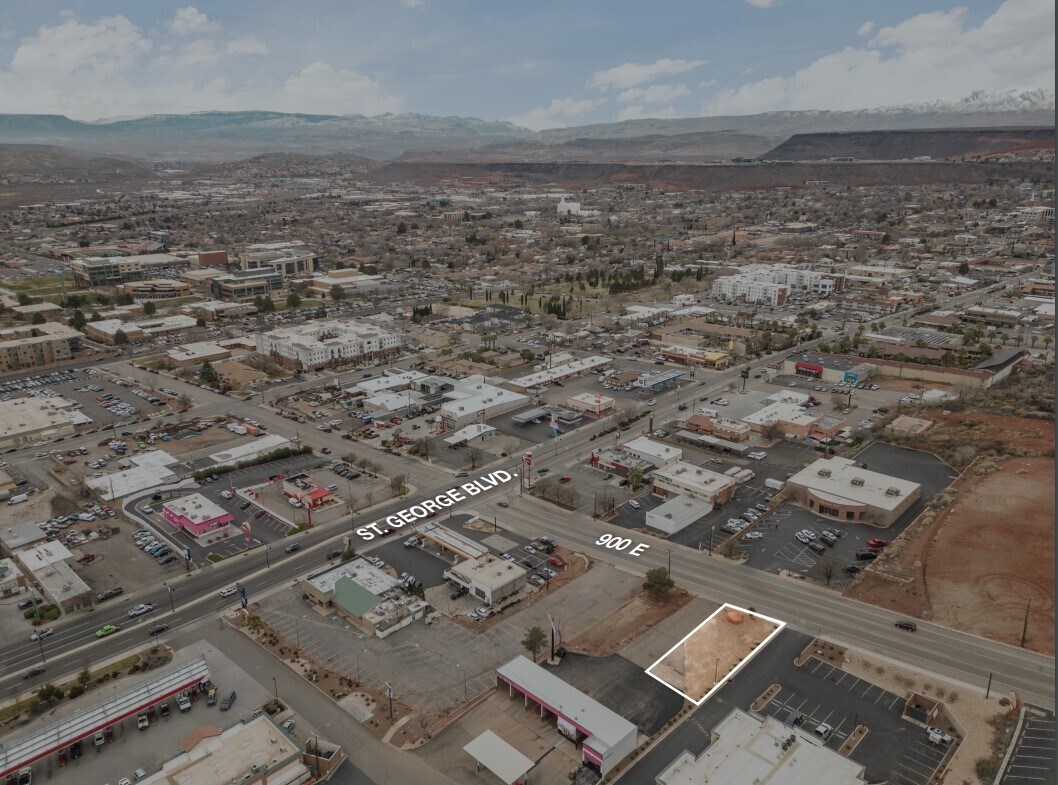 160 N 900 E, St George, UT à louer Aérien- Image 1 de 3