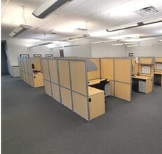 1001 Military Cutoff Rd, Wilmington, NC for lease Interior Photo- Image 2 of 4