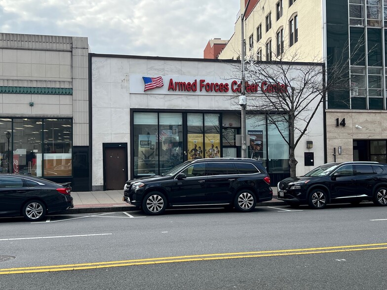 20 Mamaroneck Ave, White Plains, NY for lease - Primary Photo - Image 1 of 1