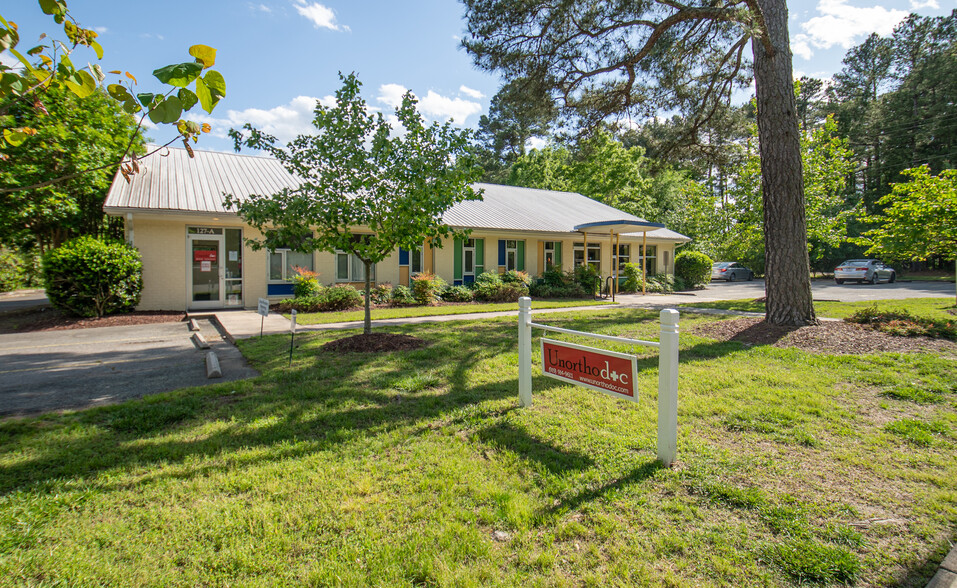 127 Fidelity St, Carrboro, NC à vendre - Photo du b timent - Image 1 de 12