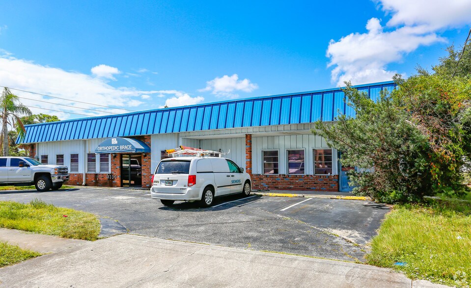 1326 Oak St, Melbourne, FL à vendre - Photo du bâtiment - Image 2 de 9