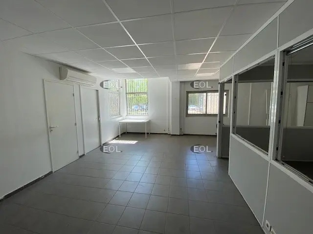 Flex dans Vitrolles à louer - Photo intérieure - Image 2 de 5