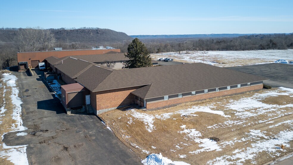 5140 Moundview Dr, Red Wing, MN à louer - Photo du bâtiment - Image 3 de 37