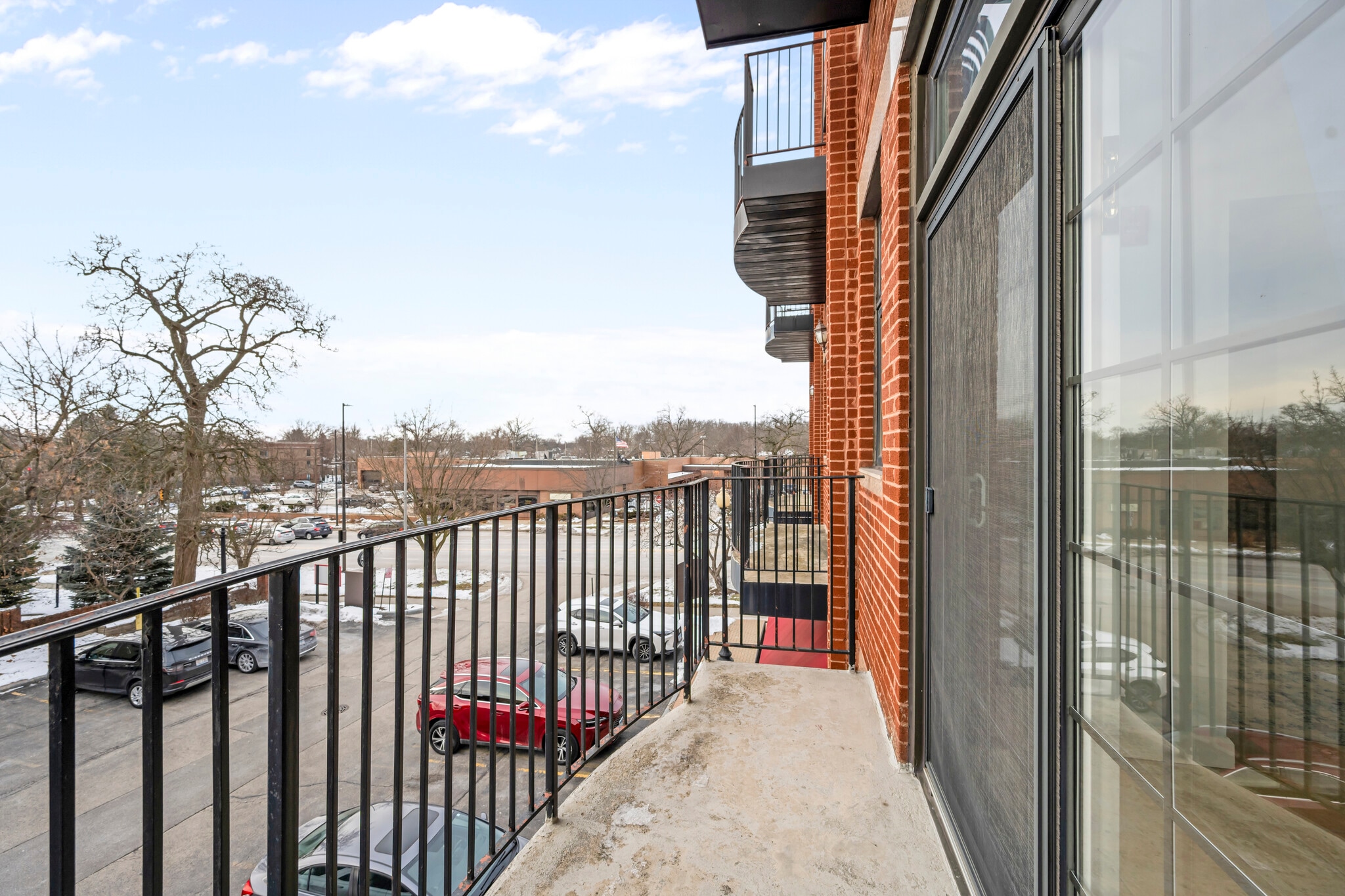 806 Central Ave, Highland Park, IL for lease Interior Photo- Image 1 of 12