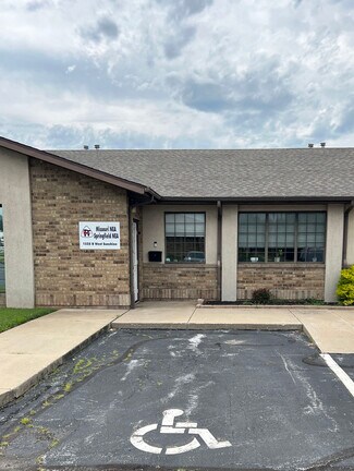 More details for 1525 W Sunshine, Springfield, MO - Office for Lease