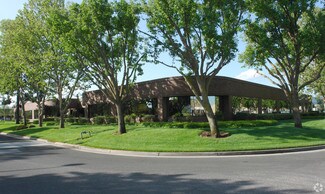 Plus de détails pour 18635 Sutter Blvd, Morgan Hill, CA - Local d'activités à louer