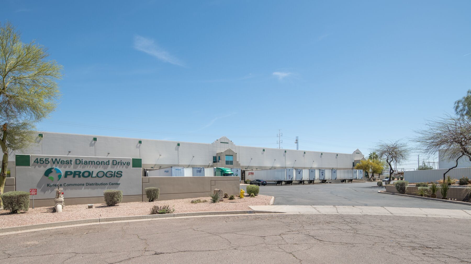 455 W Diamond Dr, Tempe, AZ for lease Primary Photo- Image 1 of 4