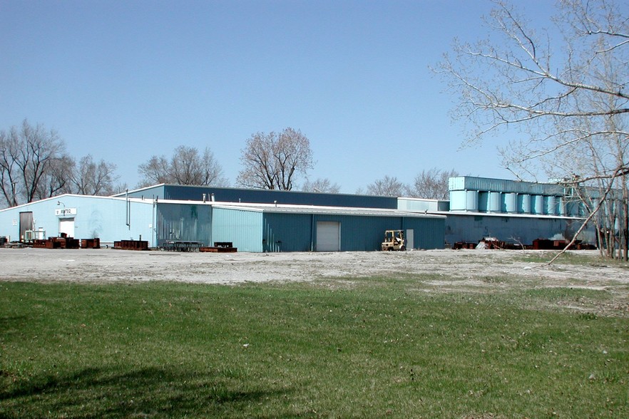 160 Visger Rd, River Rouge, MI for lease - Building Photo - Image 2 of 2