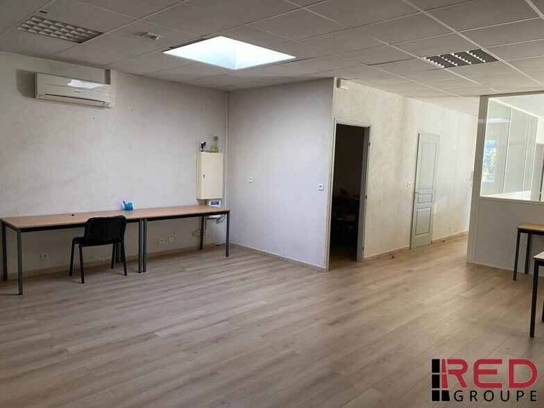 Gémenos, Gémenos for lease - Interior Photo - Image 3 of 7