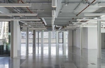 Shad Thames, London for lease Interior Photo- Image 2 of 5