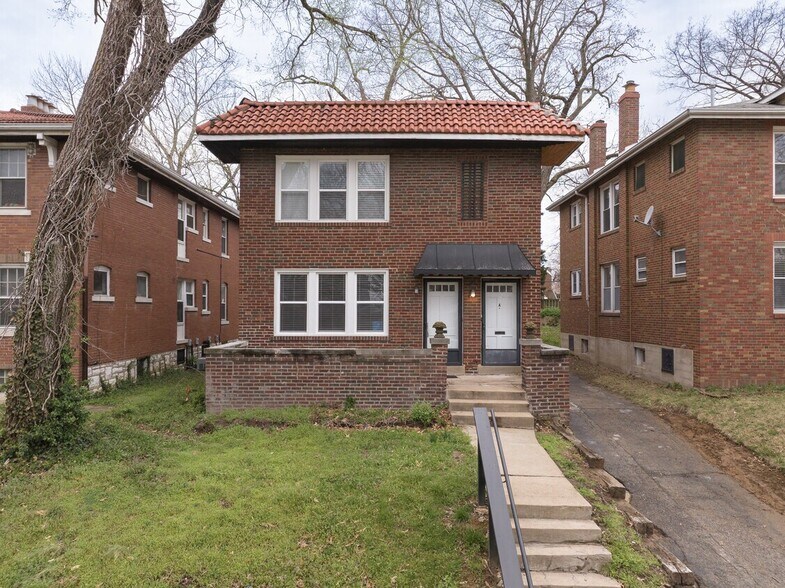 1173 Moorlands Dr, Saint Louis, MO à vendre - Photo principale - Image 1 de 1