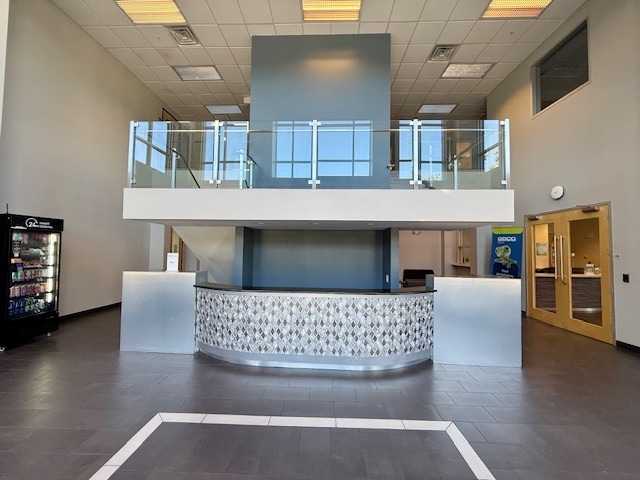 5402 W Laurel St, Tampa, FL for lease - Building Photo - Image 3 of 5