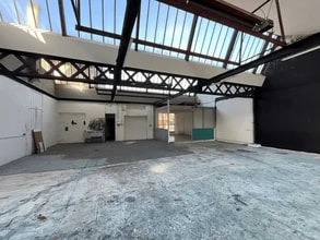 1033 Avenue Victor Hugo, Rillieux-la-Pape à louer Photo intérieure- Image 2 de 4