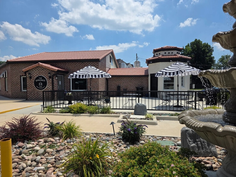 415 Saint Louis Ave, Excelsior Springs, MO for lease - Building Photo - Image 3 of 12