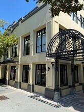 153 Castro St, Mountain View, CA for lease Interior Photo- Image 1 of 13