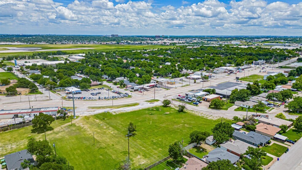 730 S Cherry Ln, White Settlement, TX à vendre - Photo du bâtiment - Image 3 de 5