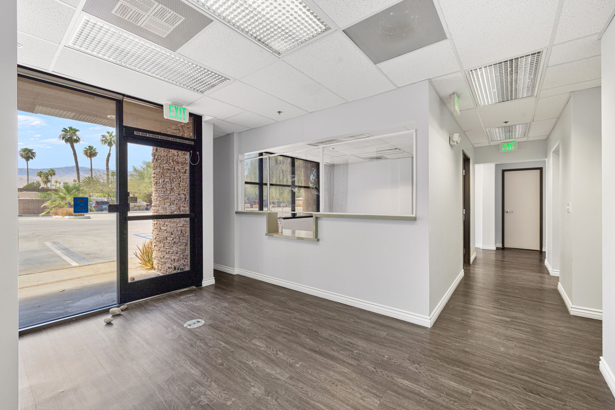 73321 Fred Waring Dr, Palm Desert, CA for lease Interior Photo- Image 1 of 55